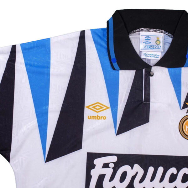Retro Inter Milan Away Jersey 1992/93 - Image 7
